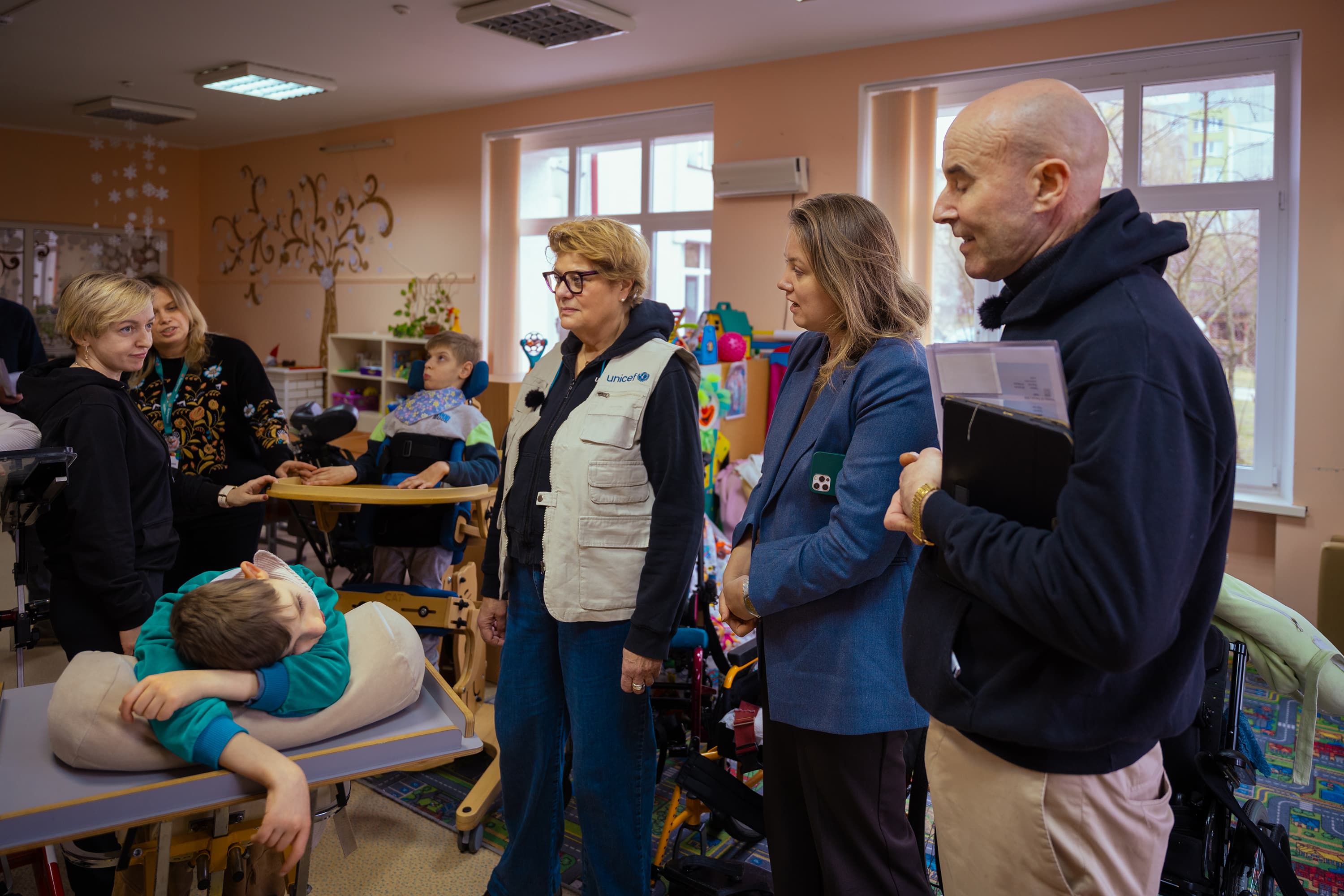 Lotta och Mark - Besök på Dzherelo rehabiliteringscenter - Ukraina 2025