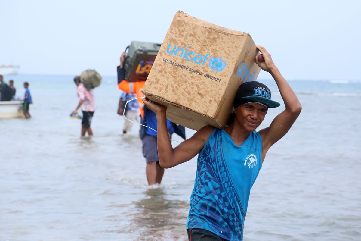 Katastrofleverans till Fiji